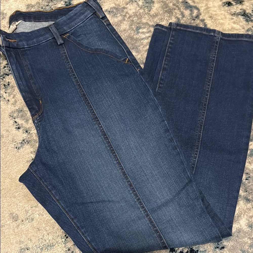 Duluth “Asset Management” High Rise Jeans